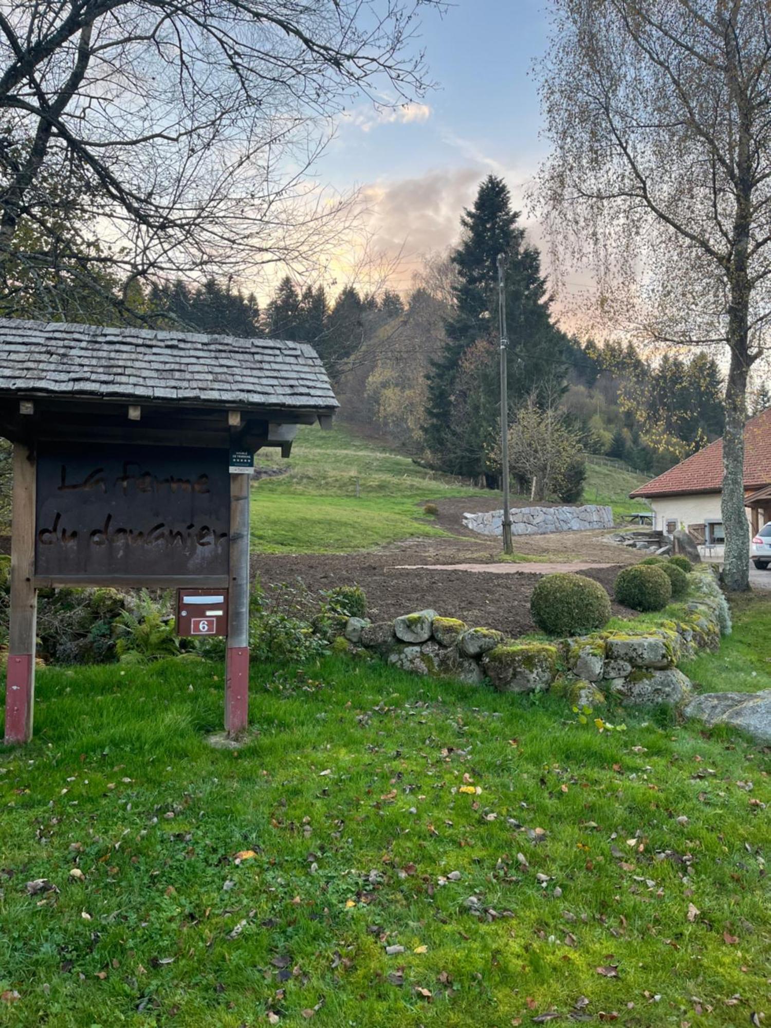 La Ferme Du Douanier & Spa 5 Etoiles All Inclusive 旺特龙 外观 照片